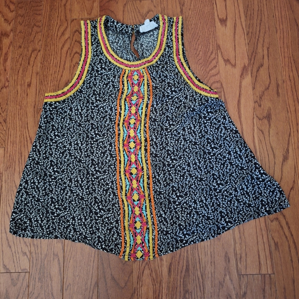 Black Speckled Tank with Colorful Embroidered Stripe. Y2k.
